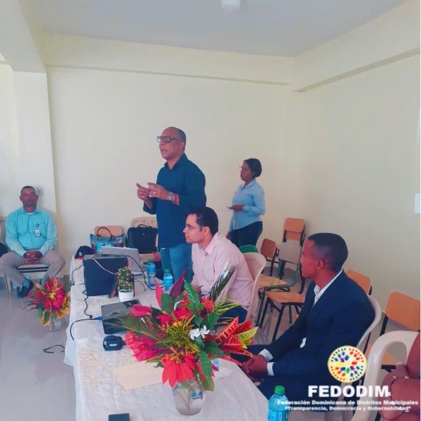 Gobierno y FEDODIM se unen para impulsar proyectos en beneficio de comunidades vulnerables.