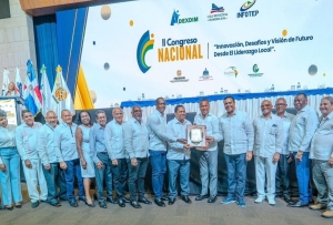 Presidente de FEDODIM Destaca Compromiso con el Desarrollo Local en Congreso Nacional de ADEXDIM