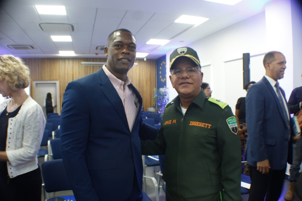 Presidente y Director Ejecutivo de FEDODIM participan en reunión sobre movilidad urbana sostenible.